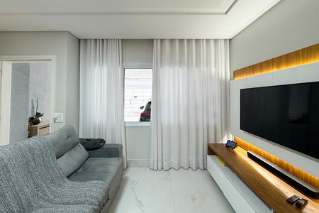 Casa à venda com 171m², 3 quartos e 4 vagas Casa à venda com 171m², 3 quartos e 4 vagasSala