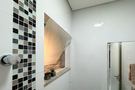Casa à venda com 171m², 3 quartos e 4 vagas Casa à venda com 171m², 3 quartos e 4 vagasLavabo