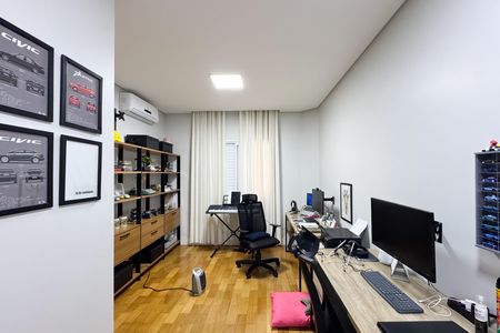 Casa à venda com 171m², 3 quartos e 4 vagas Casa à venda com 171m², 3 quartos e 4 vagasSuíte 1