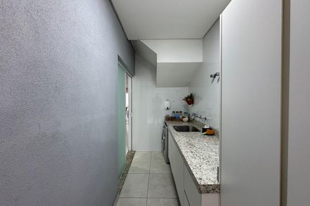 Casa à venda com 171m², 3 quartos e 4 vagas Casa à venda com 171m², 3 quartos e 4 vagasÁrea de Serviço