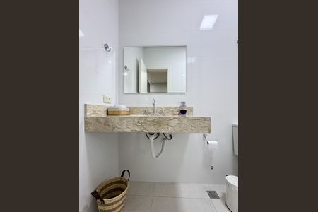 Casa à venda com 171m², 3 quartos e 4 vagas Casa à venda com 171m², 3 quartos e 4 vagasBanheiro - Suíte 1
