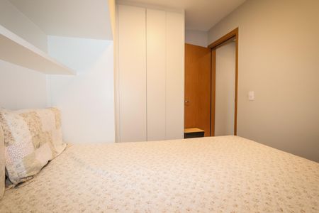 Apartamento à venda com 44m², 2 quartos e 1 vagaQuarto
