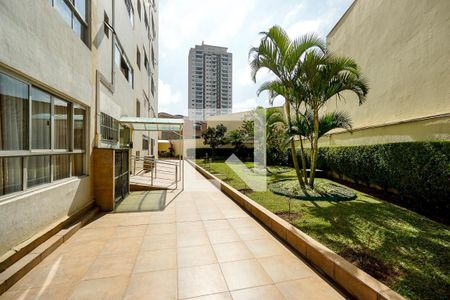 Apartamento à venda com 94m², 3 quartos e 1 vaga Apartamento à venda com 94m², 3 quartos e 1 vagaÁrea Comum