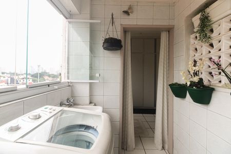 Apartamento à venda com 94m², 3 quartos e 1 vaga Apartamento à venda com 94m², 3 quartos e 1 vagaÁrea de Serviço