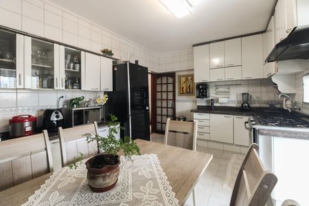Apartamento à venda com 94m², 3 quartos e 1 vaga Apartamento à venda com 94m², 3 quartos e 1 vagaCozinha