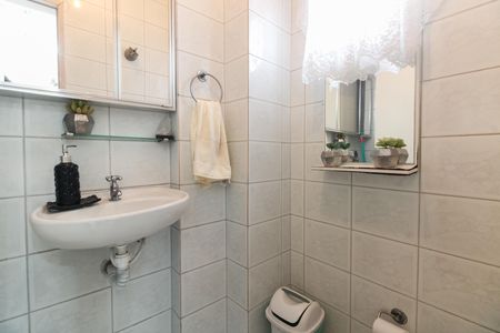 Apartamento à venda com 94m², 3 quartos e 1 vaga Apartamento à venda com 94m², 3 quartos e 1 vagaÁrea de Serviço - Banheiro de Serviço