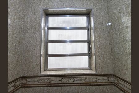 Apartamento à venda com 206m², 3 quartos e 2 vagas Apartamento à venda com 206m², 3 quartos e 2 vagasJanela - Lavabo