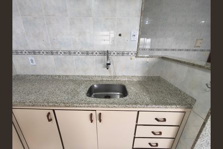 Apartamento à venda com 206m², 3 quartos e 2 vagas Apartamento à venda com 206m², 3 quartos e 2 vagasBancada - Cozinha