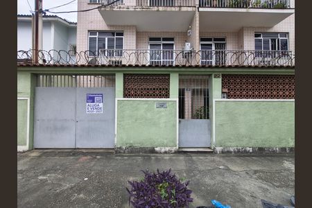 Apartamento à venda com 206m², 3 quartos e 2 vagas Apartamento à venda com 206m², 3 quartos e 2 vagasPlaca / Fachada