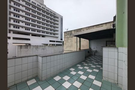 Apartamento à venda com 206m², 3 quartos e 2 vagas Apartamento à venda com 206m², 3 quartos e 2 vagasTerraço