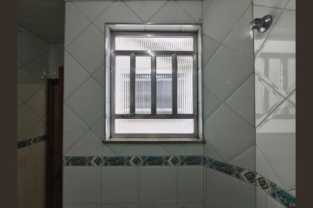 Apartamento à venda com 206m², 3 quartos e 2 vagas Apartamento à venda com 206m², 3 quartos e 2 vagasJanela - Banheiro Social