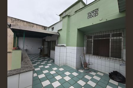 Apartamento à venda com 206m², 3 quartos e 2 vagas Apartamento à venda com 206m², 3 quartos e 2 vagasTerraço