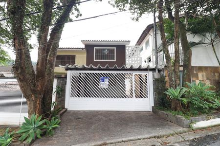 Casa à venda com 138m², 2 quartos e 2 vagas