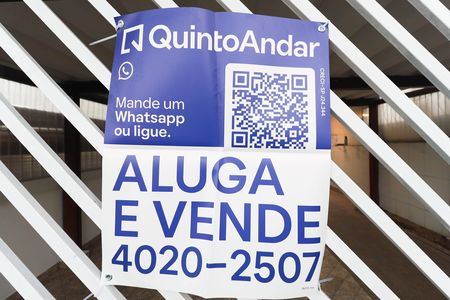 Casa à venda com 138m², 2 quartos e 2 vagas