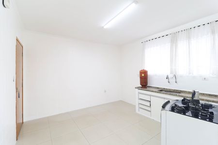 Casa à venda com 138m², 2 quartos e 2 vagas