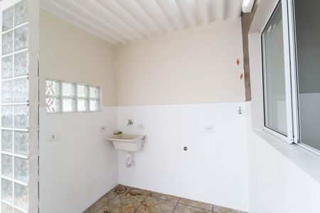 Casa à venda com 138m², 2 quartos e 2 vagas