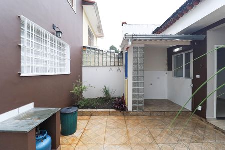 Casa à venda com 138m², 2 quartos e 2 vagas