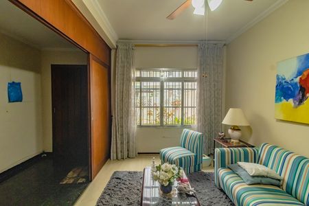 Casa à venda com 3 quartos, 150m² em Mirandópolis, São Paulo