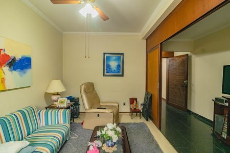 Casa à venda com 3 quartos, 150m² em Mirandópolis, São Paulo