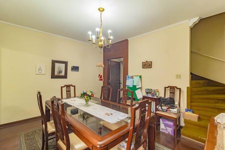 Casa à venda com 3 quartos, 150m² em Mirandópolis, São Paulo