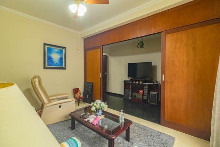 Casa à venda com 3 quartos, 150m² em Mirandópolis, São Paulo