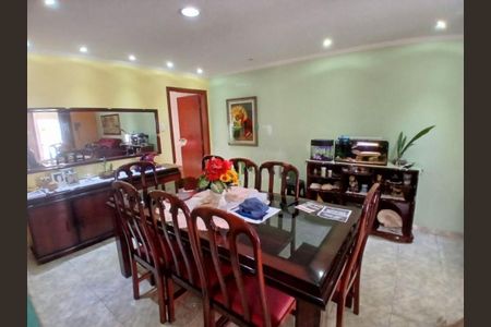 Casa à venda com 3 quartos, 232m² em Vila Santa Catarina, São Paulo