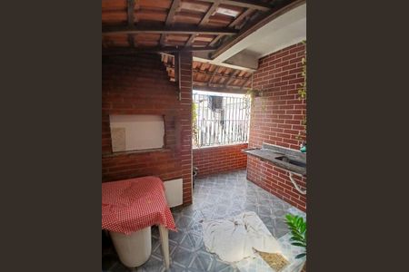Casa à venda com 3 quartos, 232m² em Vila Santa Catarina, São Paulo