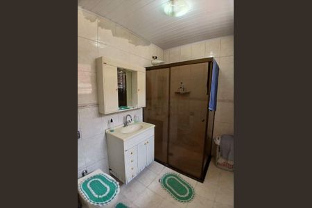 Casa à venda com 232m², 3 quartos e 3 vagas