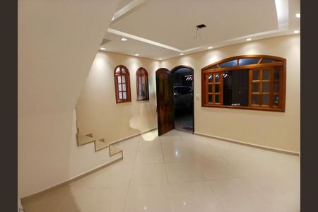 Casa à venda com 214m², 3 quartos e 4 vagas
