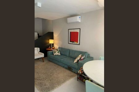 Casa à venda com 3 quartos, 107m² em Jardim Taquaral, São Paulo
