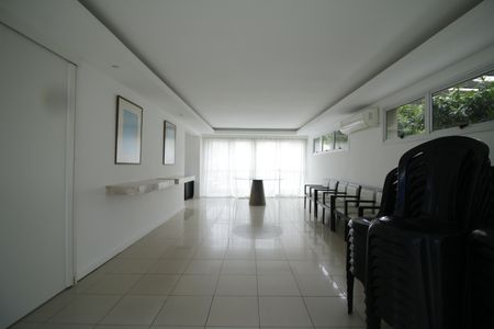 Apartamento para alugar com 78m², 2 quartos e 1 vagaÁrea comum - Salão de festas