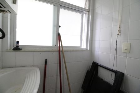 Apartamento para alugar com 78m², 2 quartos e 1 vagaÁrea de Serviço