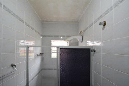 Casa para alugar com 93m², 2 quartos e 2 vagas Casa para alugar com 93m², 2 quartos e 2 vagasBanheiro
