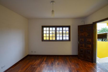 Casa para alugar com 93m², 2 quartos e 2 vagas Casa para alugar com 93m², 2 quartos e 2 vagasSala