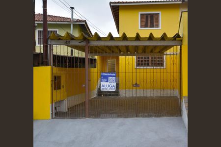 Casa para alugar com 93m², 2 quartos e 2 vagas Casa para alugar com 93m², 2 quartos e 2 vagasFachada