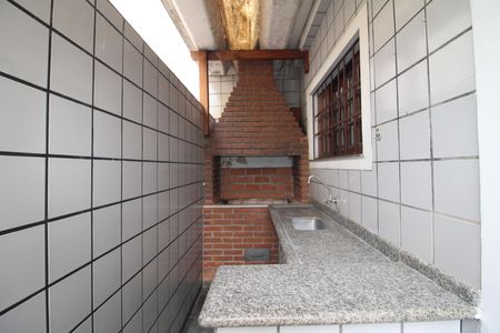 Casa à venda com 160m², 3 quartos e 4 vagasÁrea de Serviço
