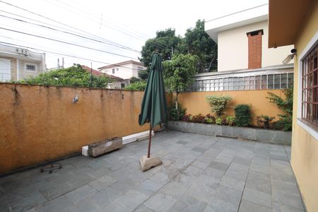 Casa à venda com 160m², 3 quartos e 4 vagasÁrea de Serviço