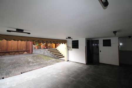 Casa à venda com 160m², 3 quartos e 4 vagasGaragem