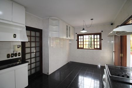 Casa à venda com 160m², 3 quartos e 4 vagasCozinha