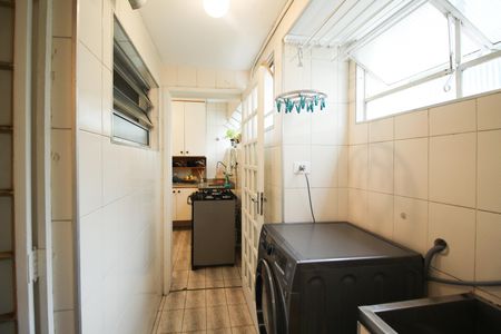 Apartamento para alugar com 75m², 3 quartos e 1 vaga Apartamento para alugar com 75m², 3 quartos e 1 vagaÁrea de Serviço