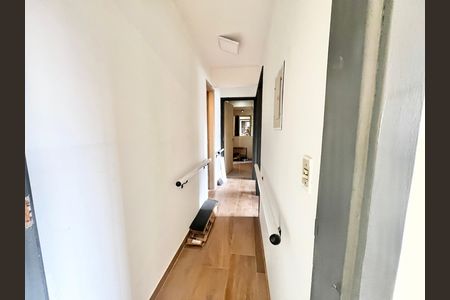 Corredor de apartamento à venda com 3 quartos, 90m² em Santana, São Paulo