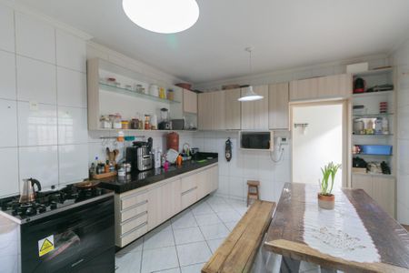 Casa à venda com 120m², 3 quartos e 4 vagas