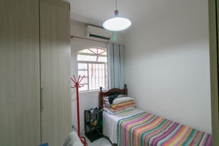 Casa à venda com 120m², 3 quartos e 4 vagas