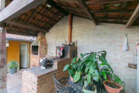 Casa à venda com 120m², 3 quartos e 4 vagas