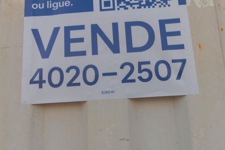 Casa à venda com 120m², 3 quartos e 4 vagas
