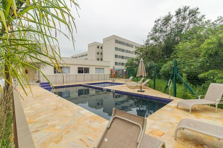 Apartamento à venda com 48m², 2 quartos e 1 vaga Apartamento à venda com 48m², 2 quartos e 1 vagaÁrea comum - Piscina