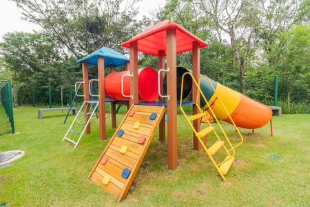 Apartamento à venda com 48m², 2 quartos e 1 vaga Apartamento à venda com 48m², 2 quartos e 1 vagaÁrea comum - Playground