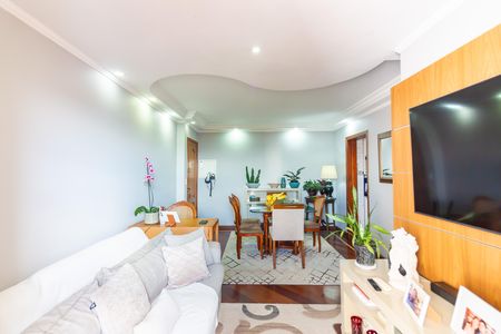 Apartamento para alugar com 90m², 3 quartos e 1 vaga Apartamento para alugar com 90m², 3 quartos e 1 vagaSala
