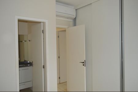 Apartamento para alugar com 67m², 2 quartos e 1 vagaSuíte