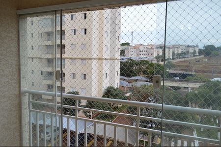 Apartamento para alugar com 67m², 2 quartos e 1 vagaSacada